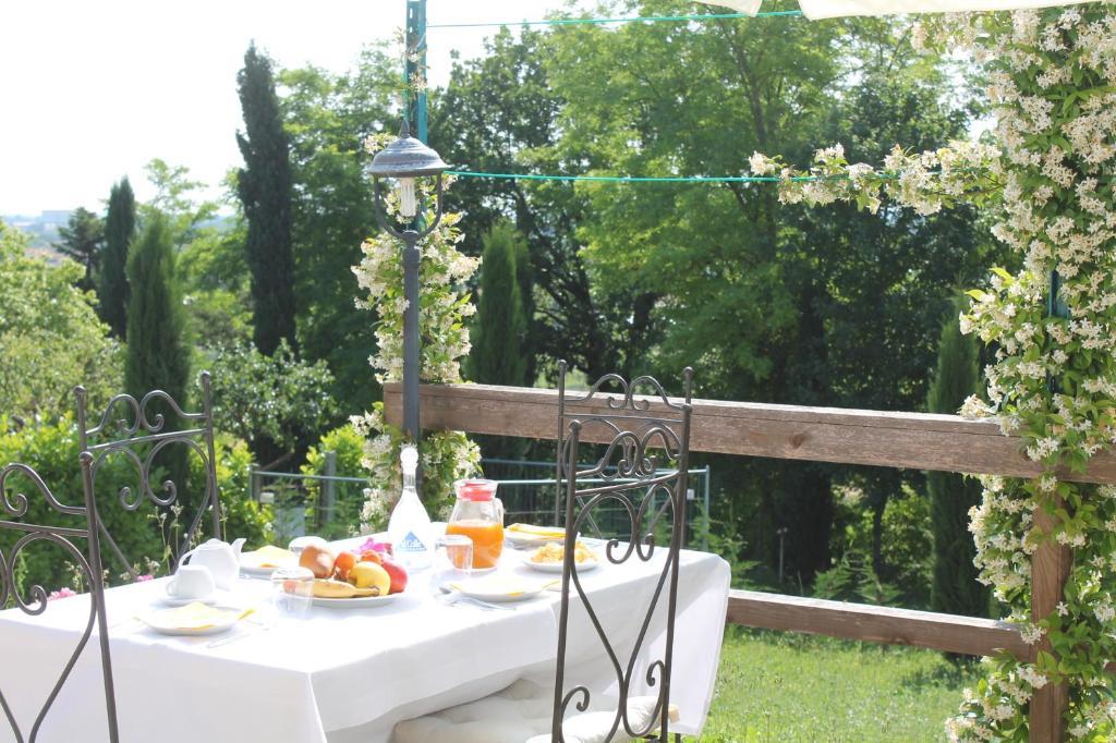 ברטינורו Agriturismo Al Colle מראה חיצוני תמונה